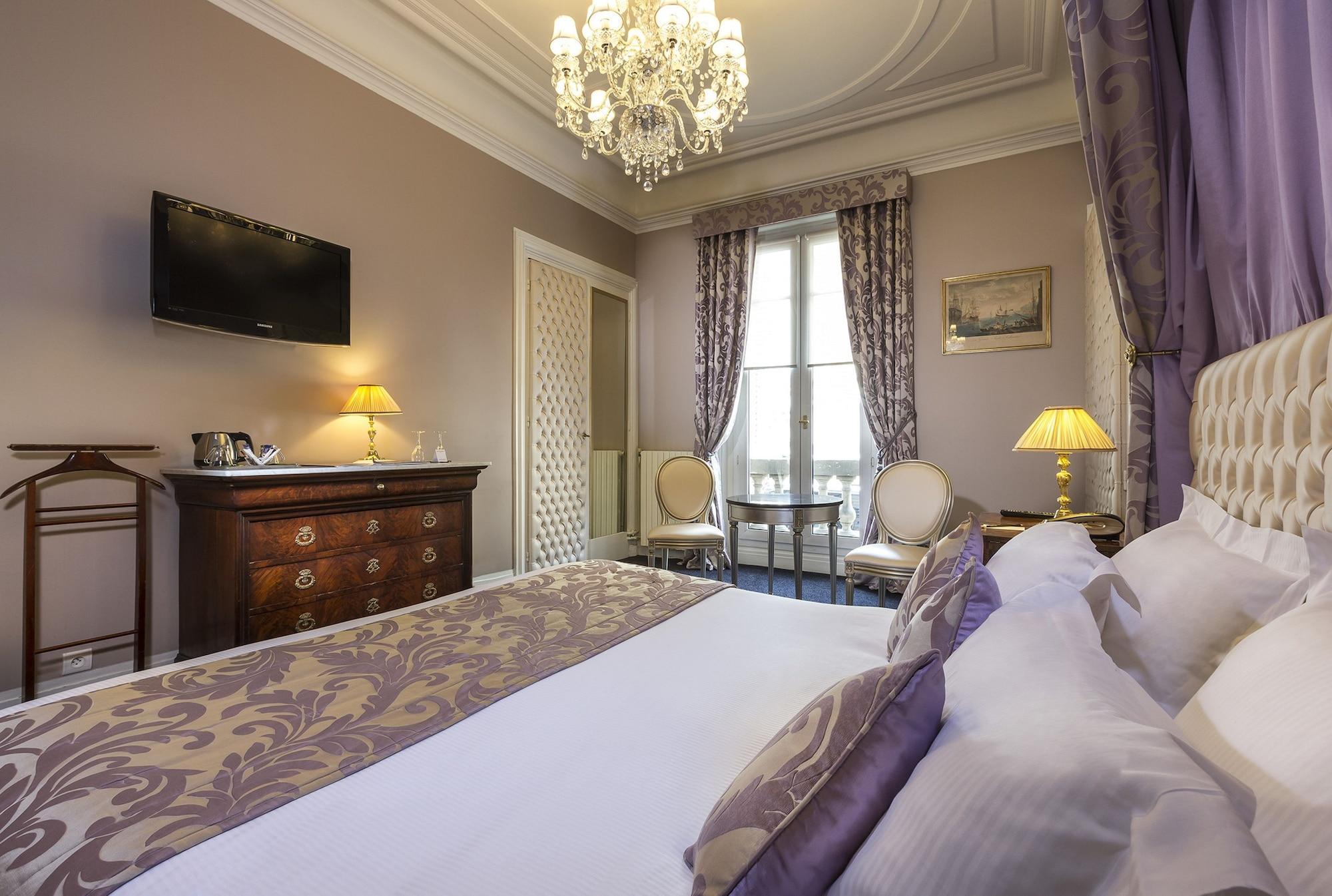 Hotel Claridge Paris Bilik gambar