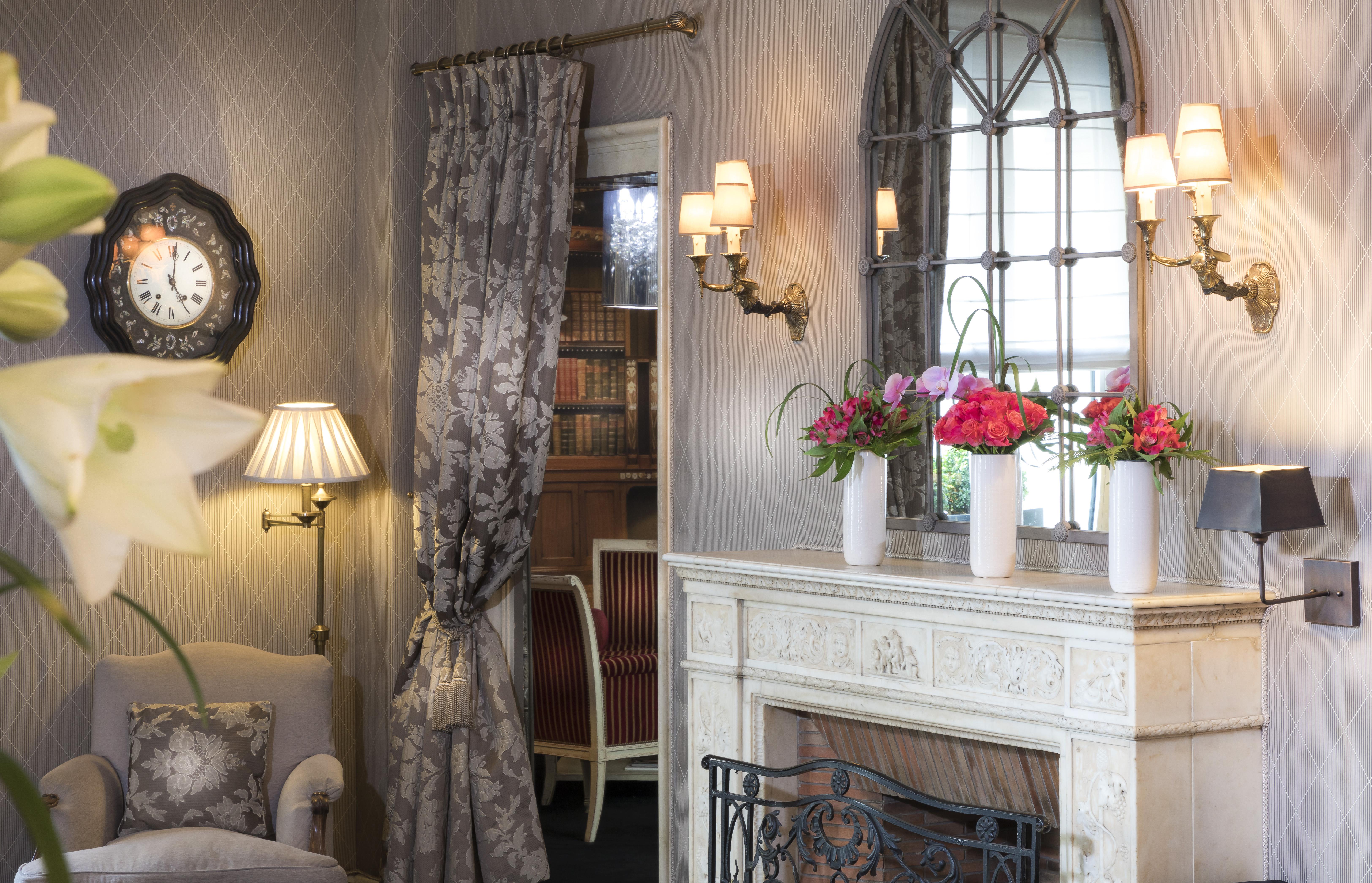 Hotel Claridge Paris Luaran gambar